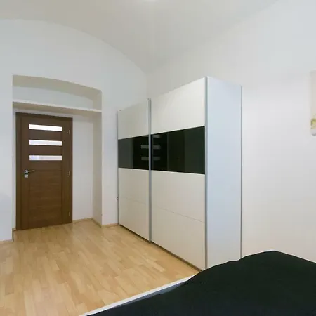 Spacious Near Wenceslas Square Apartment